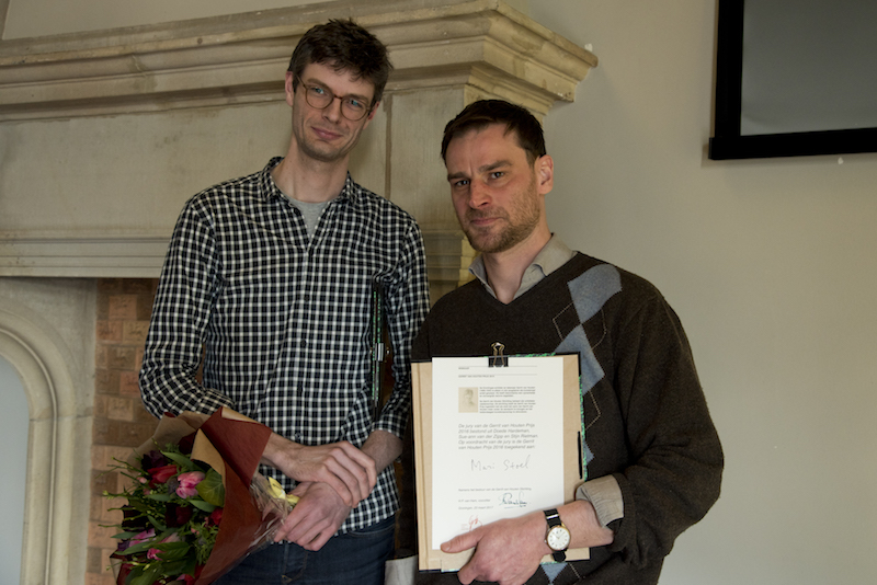 1 Mari Stoel (rechts) Gerritvanhoutenprijs-1